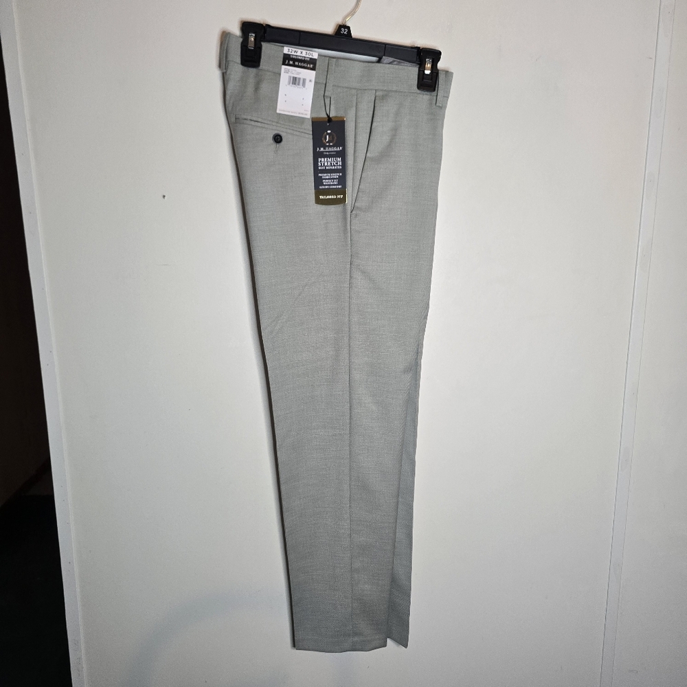 J.M. Haggar Tailored Fit Twill Pants Light Green 32x30